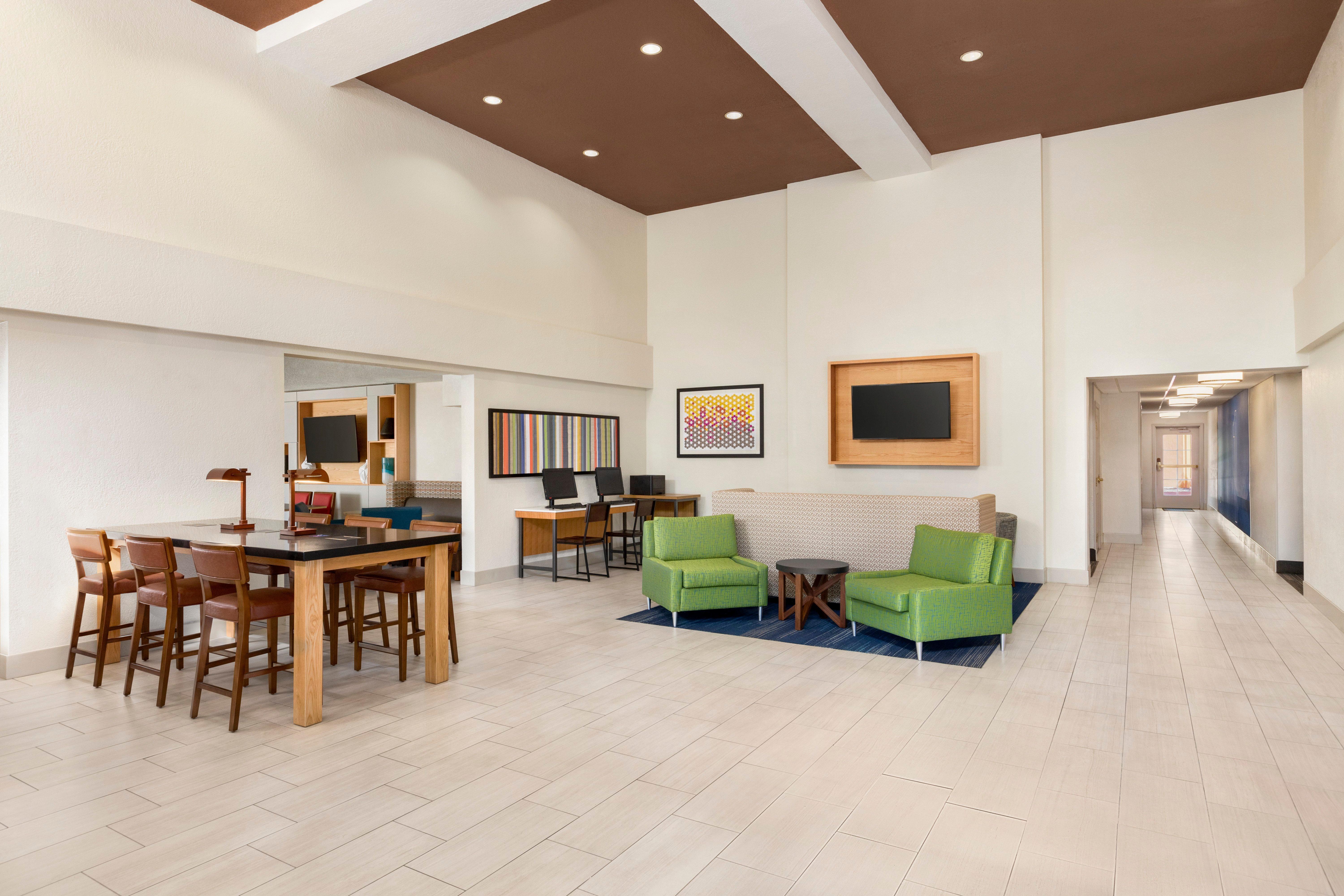 Holiday Inn Express & Suites Sarasota East By Ihg Vamo Eksteriør billede